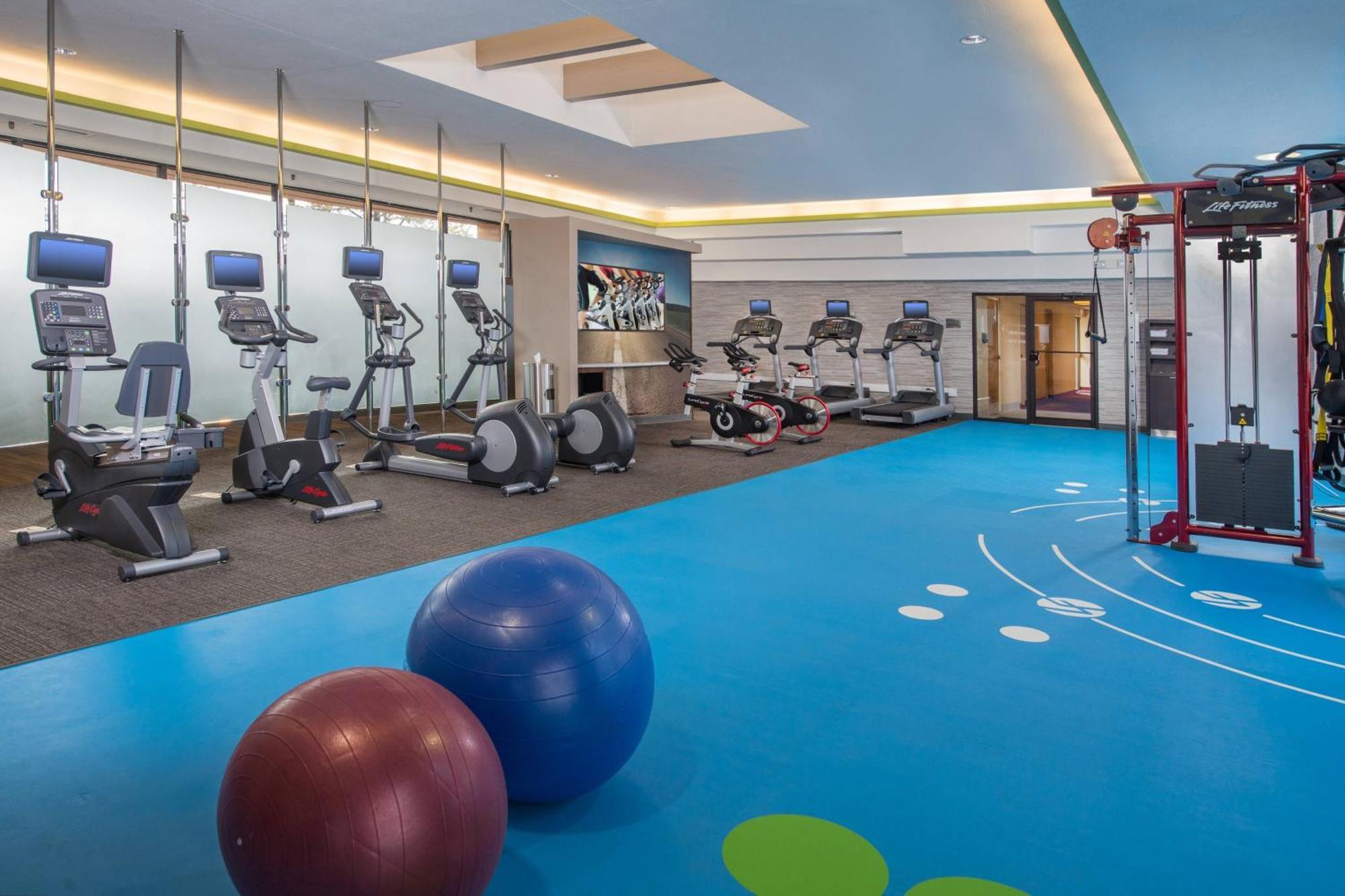 Courtyard By Marriott Silver Spring North/White Oak Extérieur photo